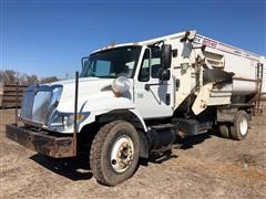 2006 International 7300 Feed Truck 