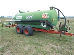 Balzer Manufacturing V2250 Liquid Manure Tank/Spreader 