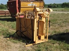 For-Most Livestock Equipment Calf Squeeze Chute 