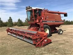 1979 International 1460 2WD Axial-Flow Combine w/ Bat Reel Head 