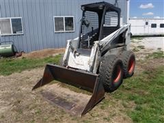 Bobcat 825 Skid Steer 