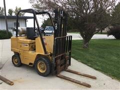 Caterpillar V50B Forklift 