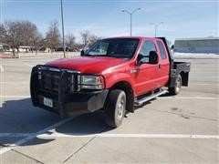 2006 Ford F250 Super Duty 4x4 Extended Cab Flatbed Pickup 