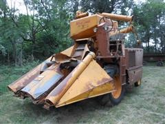 Minneapolis-Moline Ld UNI-Harvester Picker-Sheller Attachment 