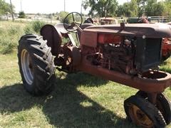 items/3399bb7a7042e41180be00155de1c209/1941masseyharris101jr.twinpowertractor