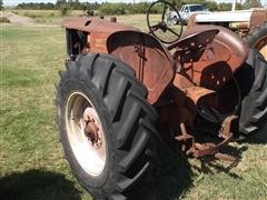 items/3399bb7a7042e41180be00155de1c209/1941masseyharris101jr.twinpowertractor