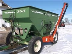 Demco 365 Bulk Seed Tender/Gravity Flow Wagon 