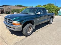 1999 Dodge Dakota SLT 4x4 Extended Cab Pickup 