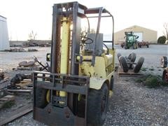 Tow Motor Forklift For Parts 