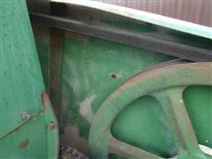 items/351848597221e41180be00155de252ff/johndeere12-fhforageharvester