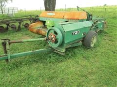 Oliver 720 Wire Tie Baler 