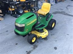 John Deere L118 Riding Lawn Mower 
