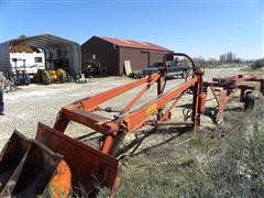 Farmhand F-11 Loader 