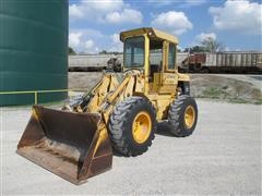 John Deere 544A Loader 