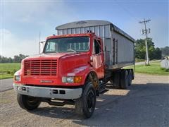 1990 International 4900 T/A Grain Truck 