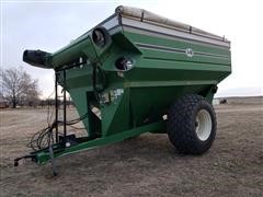 J&M 875-16 Grain Cart 