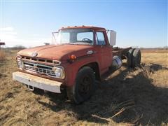 1966 Ford F602 Cab & Chassis 