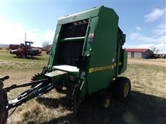 John Deere 466 Round Baler 