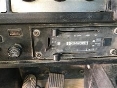 items/39b35ff1681aeb11844100155d72dfd2/1995kenworthw900ltatrucktractor_b796f838213e443598c0ebcd99c1ab04.jpg