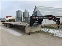 2014 East Texas Trailers Flatbed Trailer 