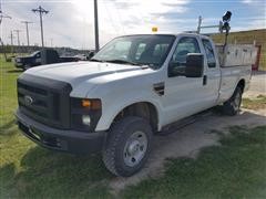 2008 Ford F250XL Super Duty 4x4 Extended Cab Pickup W/Utility Boxes 