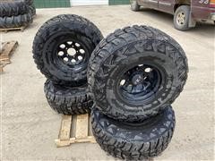 Kumho 35x12.50R15LT Tires & Rims 