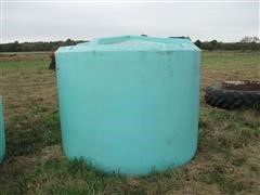 Green 1500 Gallon Poly Liquid Tank 