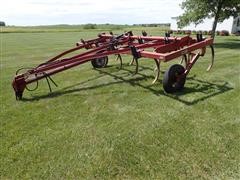 Case International 5700 Chisel Plow 