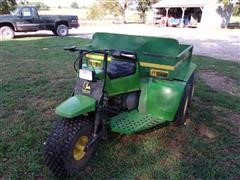 John Deere AMT 600 Gator 