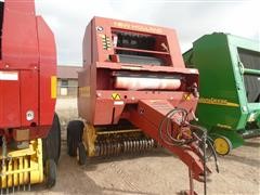 New Holland 650 Fastnet Round Baler 