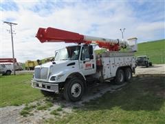 2005 International 7400 Bucket Truck 