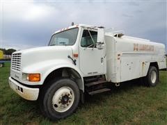 1992 International 4700 4X2 S/A Bulk Oil Tanker Truck 