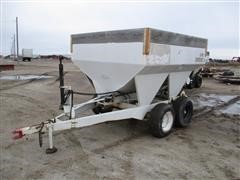 Wilmar Pull Type Dry Fertilizer Spreader 