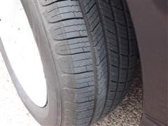 items/3e0b72f9a01ae41180be00155de252ff/2004dodgeintrepidcar