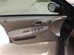 items/3e0b72f9a01ae41180be00155de252ff/2004dodgeintrepidcar