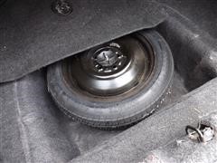 items/3e0b72f9a01ae41180be00155de252ff/2004dodgeintrepidcar
