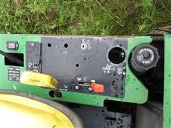 items/3e2a5a4bce28e41180be00155de252ff/unknjohndeeref910frontmowerlawnmower