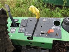 items/3e2a5a4bce28e41180be00155de252ff/unknjohndeeref910frontmowerlawnmower