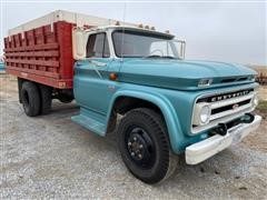 1966 Chevrolet C6500 S/A Grain Truck 