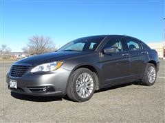 2012 Chrysler 200 4 Door Sedan 