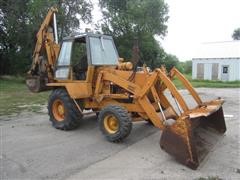 Case 780 Backhoe/Loader 