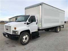 2007 GMC C7500 Box Truck 