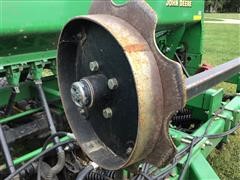 items/4260a4cd9beeea11bf210003fff94c59/1998johndeere1560no-tilldrill_54290d4451b24e64843c8d4fcc6ab2c0.jpg