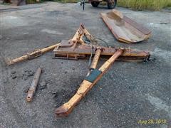 Caterpillar 140G Wing/12' Blade 