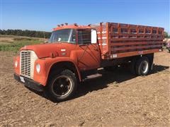 1970 International Harvester Loadstar 1600 Grain Truck 
