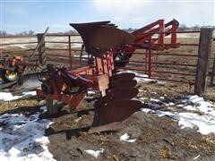 International 140 4-Bottom Roll Over Plow 