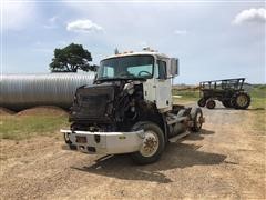 2000 Mack CH613 T/A Truck For Parts 