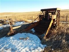 Allis-Chalmers Round Baler 