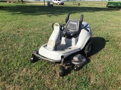 White Z200 Zero Turn Mower 