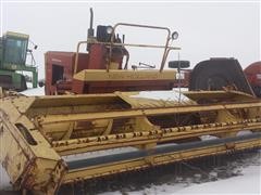 New Holland 1100 Windrower 